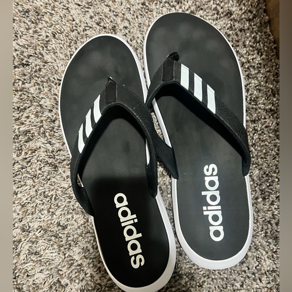 Adidas Sandals Ultra Cushion size 12 Mens - Picture 2 of 6